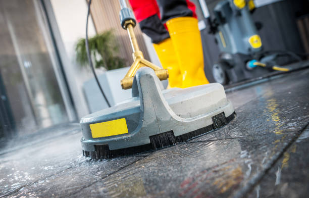 Best Deck Pressure Washing  in Round Lake, IL
